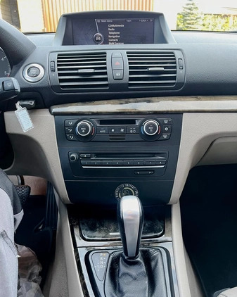 BMW Seria 1 cena 23900 przebieg: 225000, rok produkcji 2009 z Kobylin małe 154